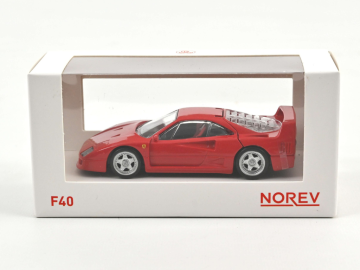 Norev Ferrari F40 - rdeč eigrace