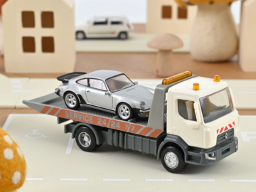 Norev Tow truck Plastigam and Porsche 911 Jet-car Set eigrace