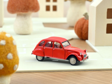 Norev Citroen 2CV 1978 Geranium Red igracke24